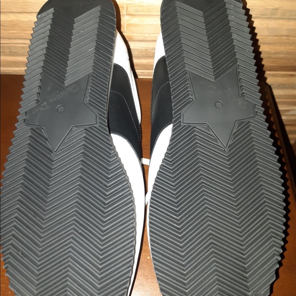 Christian Dior Sneakers - Picture 6 of 8